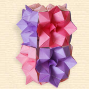 Lantern-like Kusudama 'Lotus'